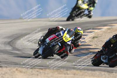 media/Dec-07-2025-CVMA (Sun) [[3e7d2de5dc]]/Race 5-Formula UL-CVMA Hooligans-American Thunder/